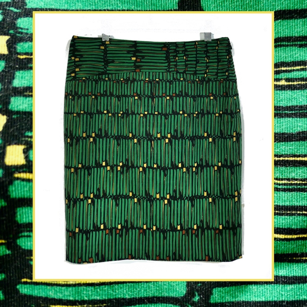 The Limited Size 6 Jungle Green Horizontal Abstract Cotton Pencil Skirt